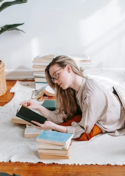 Reading books-6